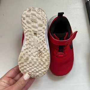 Boy’s Red Nike Shoes 8c